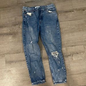Abercrombie & Fitch Mom Cut Jeans